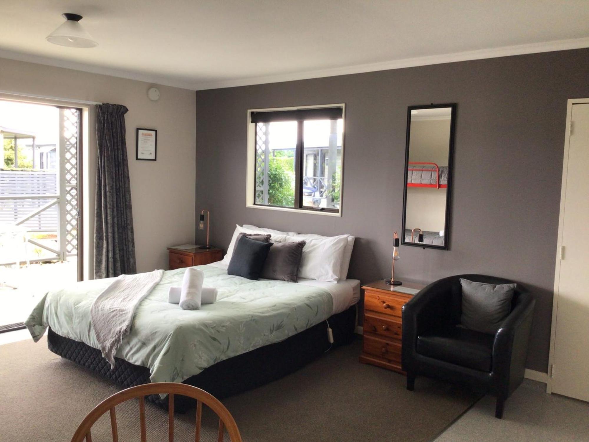 Fiordland Great Views Holiday Park Te Anau Exterior foto