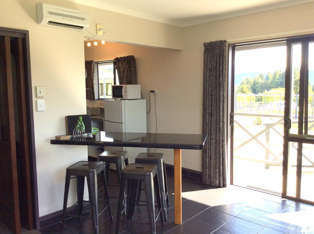 Fiordland Great Views Holiday Park Te Anau Exterior foto