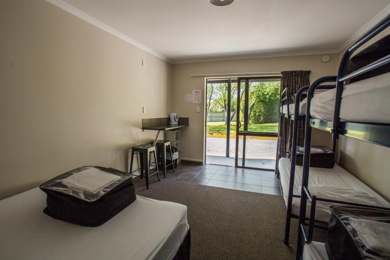 Fiordland Great Views Holiday Park Te Anau Exterior foto